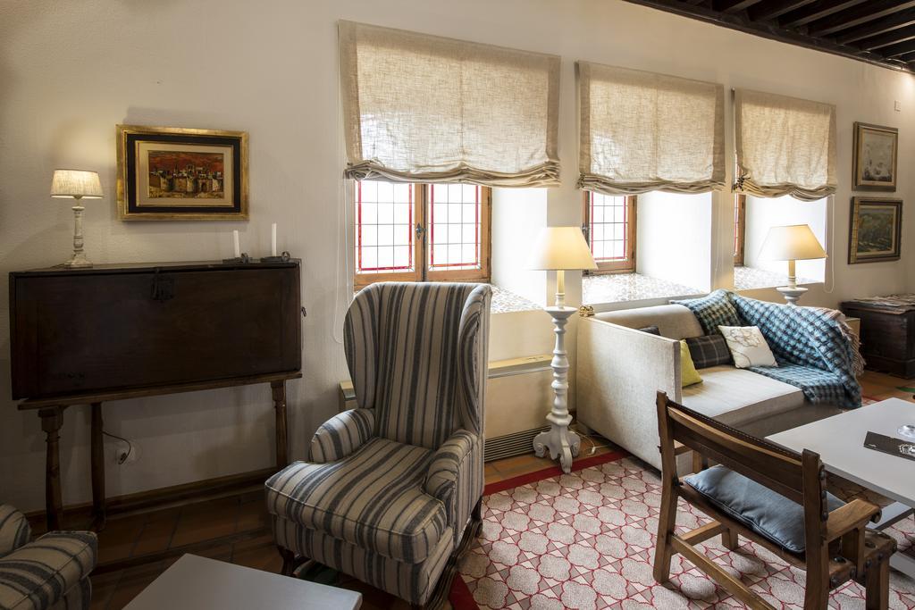 Parador De Авила Экстерьер фото